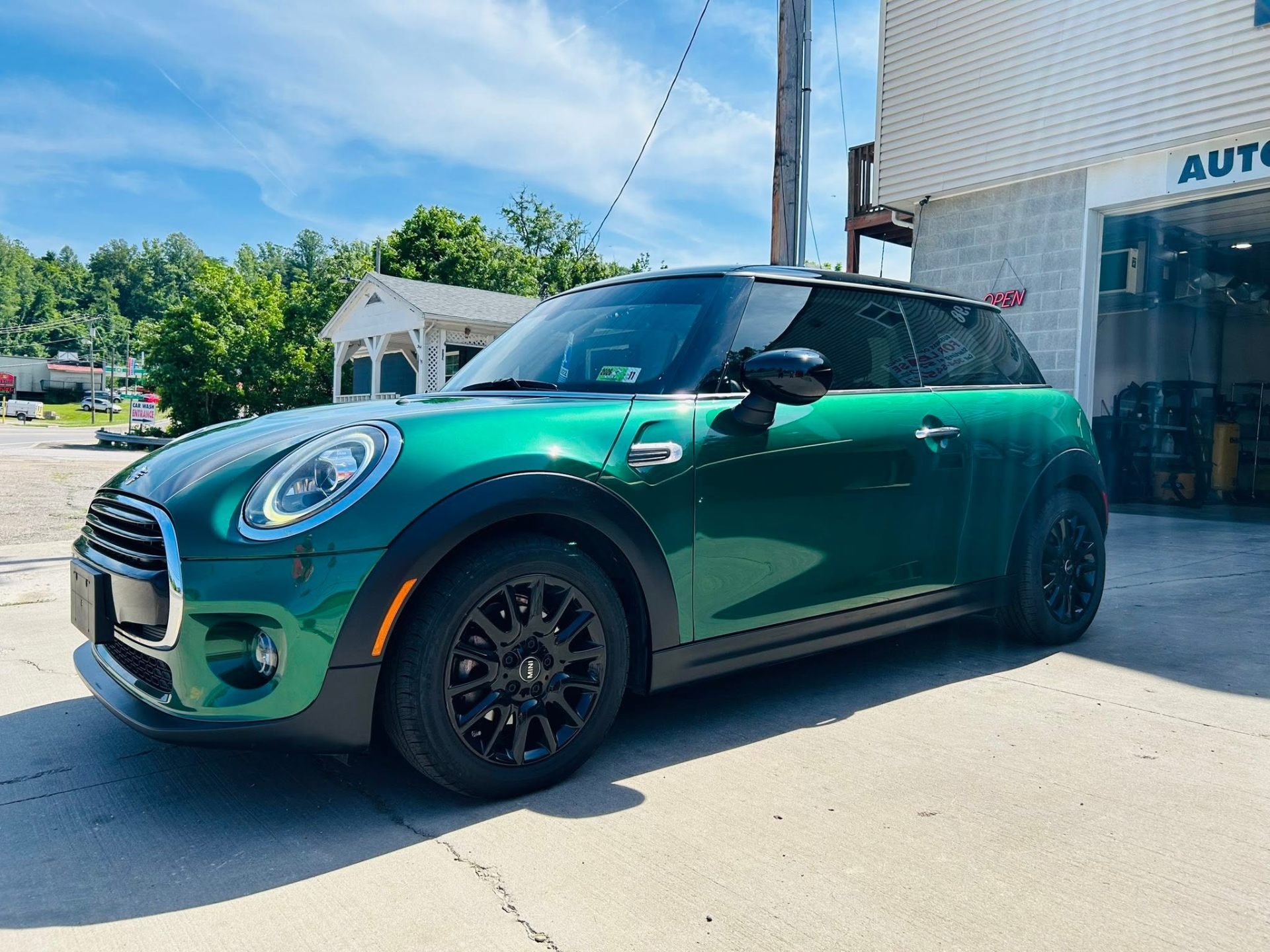 Green Mini Cooper polished to a mirror shine